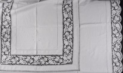 Grande nappe en dentelle, fuseaux, France,...