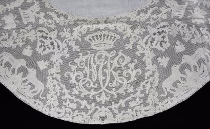 Centre de table, grand chiffre et couronne...