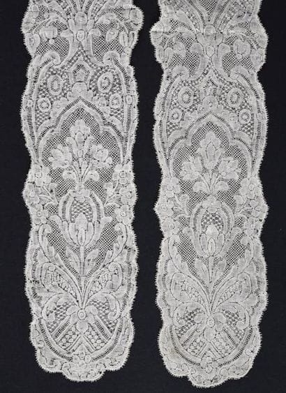 Barbe de bonnet, Valenciennes, dentelle aux...