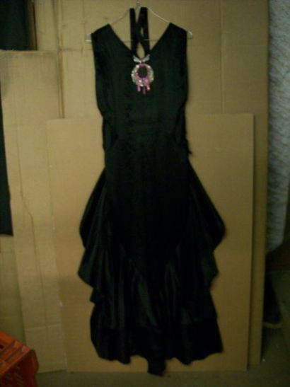 Robe du soir griffée Leyna Beauvilain, Place...
