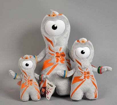 Mascottes officielles «Wenlock».
Hauteurs...