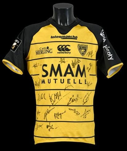 Romain Sazy n°19.
Maillot porté avec l'équipe...