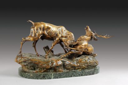 Thomas CARTIER (1879-1943)
Combat de cerfs.Bronze...