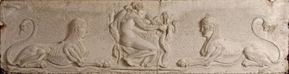 Important bas-relief en pierre calcaire,...