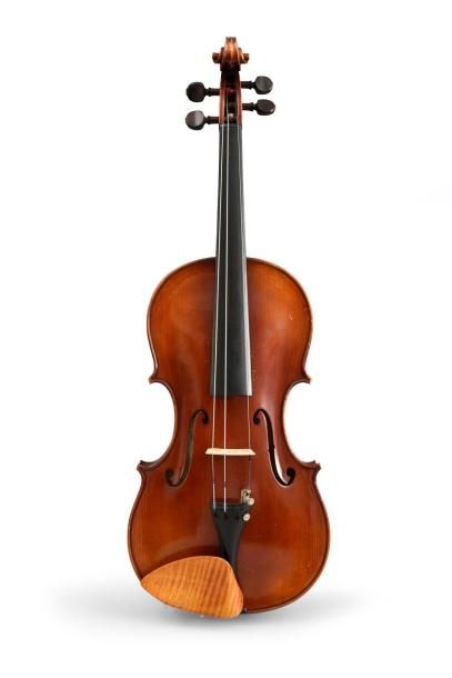 
Très beau Violon de Charles Jean-Baptiste...