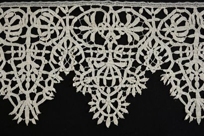 Rare dentelle de Gênes, fuseaux, collection...