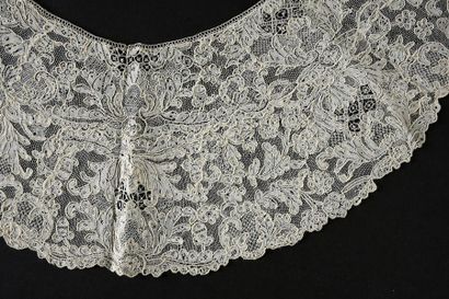 Col, Alençon, aiguille, vers 1720-30.
En...