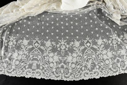 Aube en dentelle 