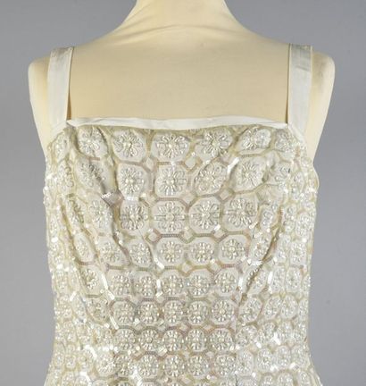 ROBE DE COCKTAIL ET POCHETTE ASSORTIE, vers...