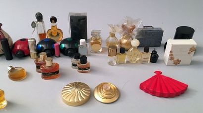 Divers Parfumeurs – (années 1980) Fort lot...