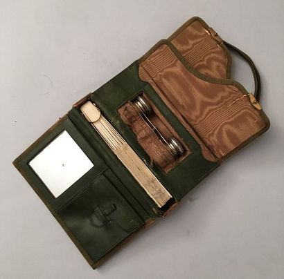 Travail Français – (années 1930) Sac boudoir...