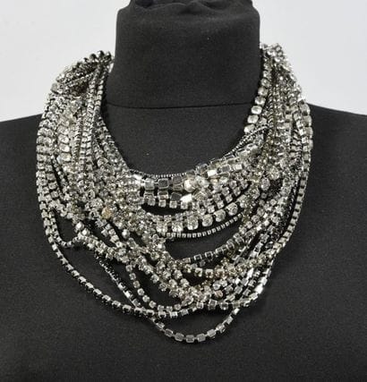 GIORGIO ARMANI, collier draperie, multiples...