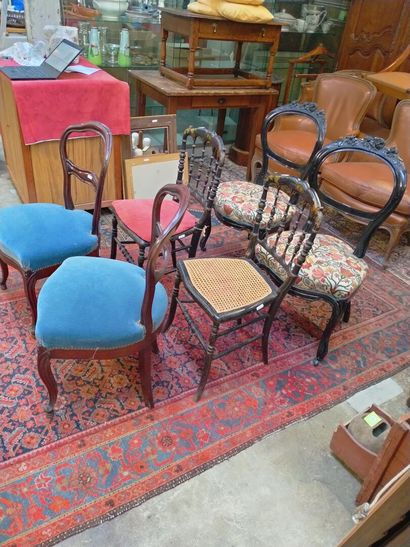 Ensemble de 6 chaises Second Empire et Louis...