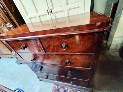 Haute commode années 50 plaquée acajou, ouvrant...