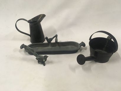 Lot de 5 pièces DU CEDRE ROUGE en métal :,...