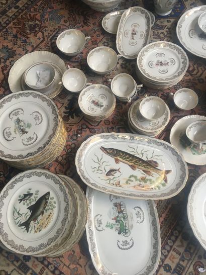 COMPAGNIE NATIONALE. Service porcelaine,...