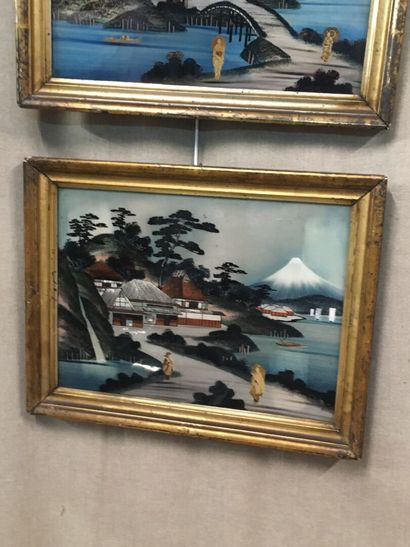 JAPON, suite de trois gravures sous verre...