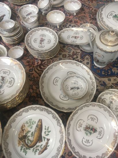 COMPAGNIE NATIONALE. Service porcelaine,...