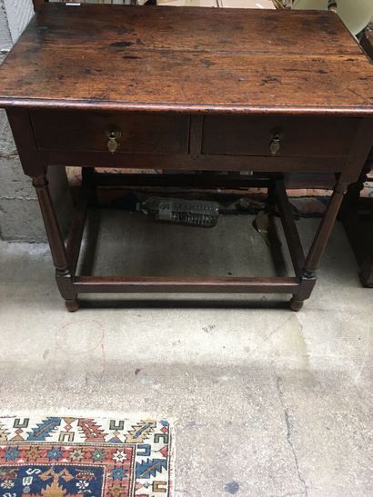 Table en bois naturel, XXe, h : 70 x 84 x...