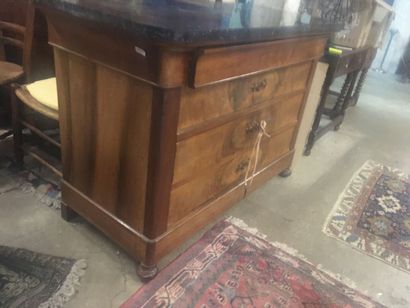 Commode Restauration h : 88 x 130 x 60cm