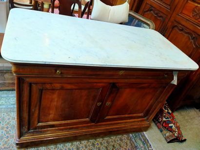 Commode plateau marbre blanc ouvrant deux...