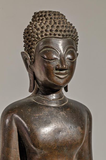 Bouddha debout, en bronze. Laos, XIXe s....