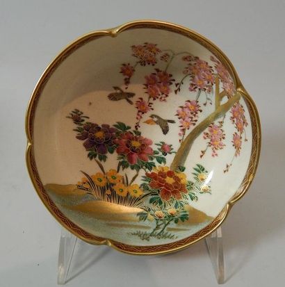 Bol en porcelaine Satsuma. Japon, Meiji,...