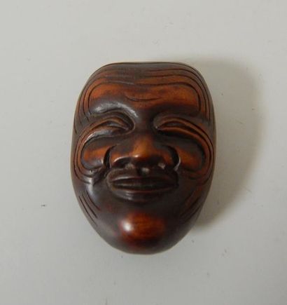 Netsuke en bois, en forme de masque de No....
