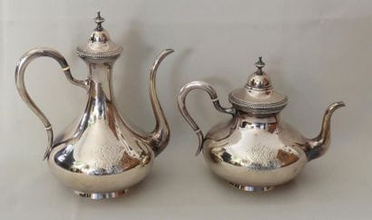 Ensemble d'une Théière et une Cafetière en...