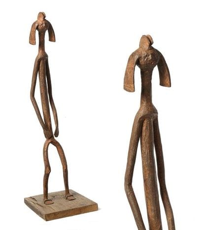 Fer Mumuye, Nigeria

H. 63 cm

Effigie caractéristique...