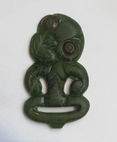 TIKI

Sujet en jadéite. H : 9,2 cm