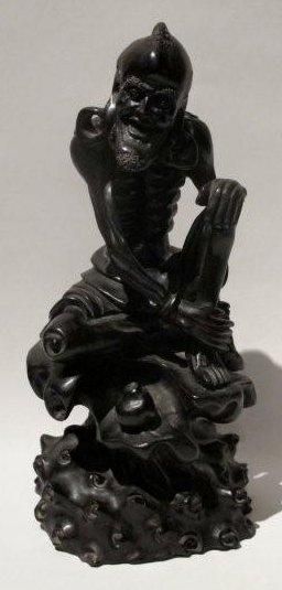 Statuette d'immortel en zitane. Chine XXe...