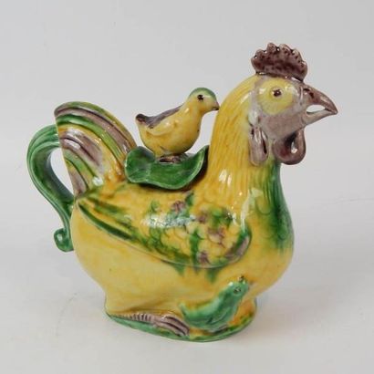 Verseuse en porcelaine «Famille verte» en...