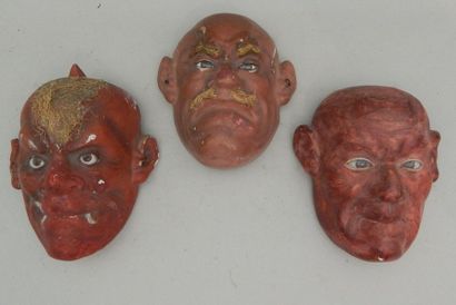 Trois masques miniatures de théâtre No en...