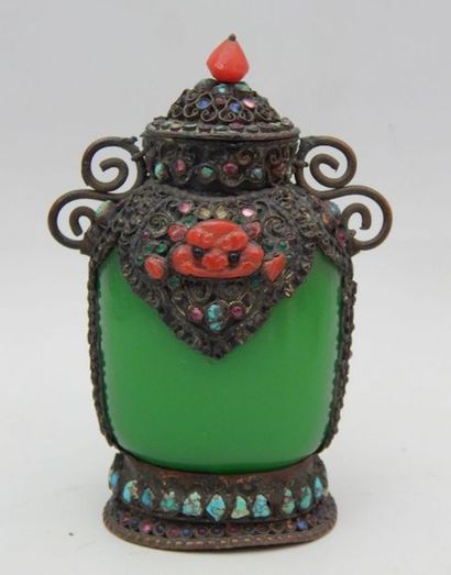 Flacon à opium en verre teinté vert, monture...