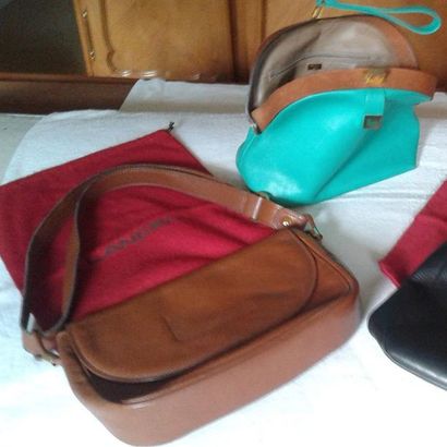 LANCEL
SAC d'épaule en cuir marron et SAC...