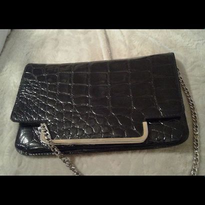 SAC POCHETTE en cuir marron imitation crocodile...