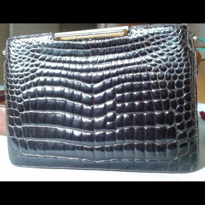 SAC de dame à soufflets en cuir imitation...