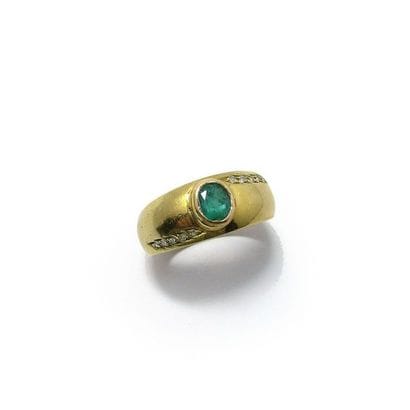 BAGUE jonc en or jaune 18k (750/°°), ornée...