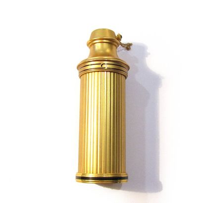 CARTIER


VAPORISATEUR de sac rechargeable...