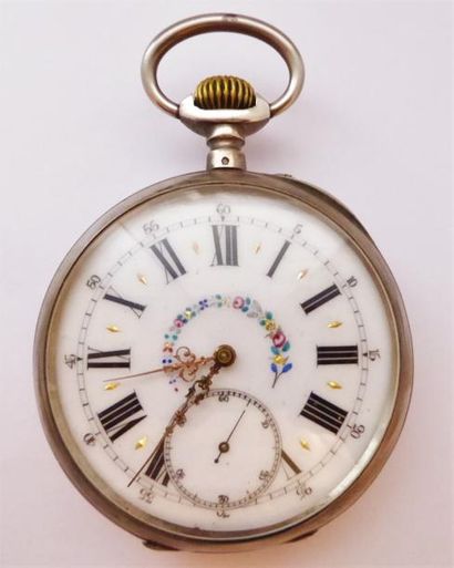 Montre en argent fin poinçon crabe , cadran...
