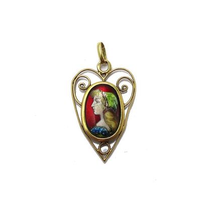 PENDENTIF en or jaune 18k (750/°°), orné...