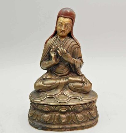 Sujet en bronze doré représentant un Lama...