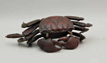 Crabe articulé en bronze à patine brun rouge.

XIXe...