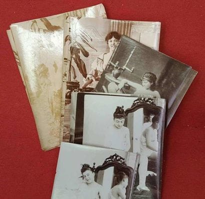 [Photographies érotiques]. 12 tirages photographiques...