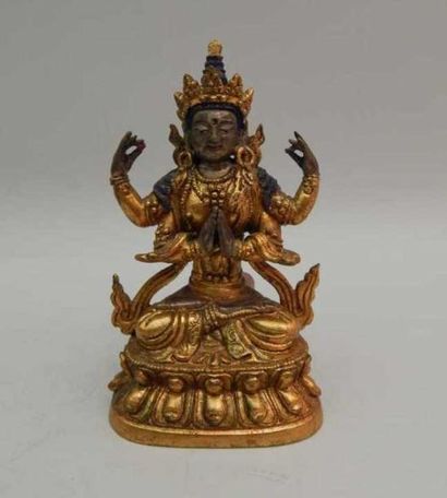 Statuette de Shadakshari en bronze doré,...