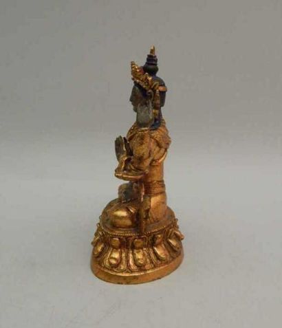 Statuette de Shadakshari en bronze doré,...