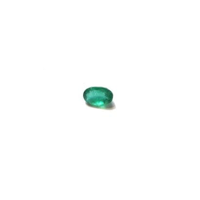 LOT de diamants ronds brillantés sur papier.Poids:...