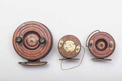 Lot de 3 moulinets en bois type Nottingham...
