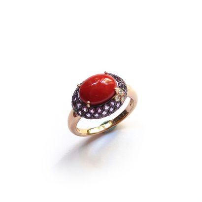 BAGUE en or rose 18k (750/°°), ornée d'un...